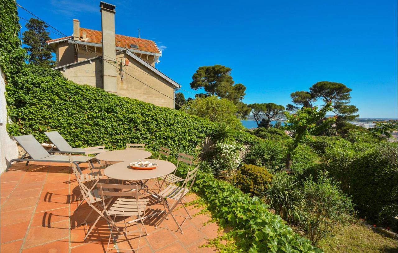 Cozy Home In Sete With Outdoor Swimming Pool Экстерьер фото
