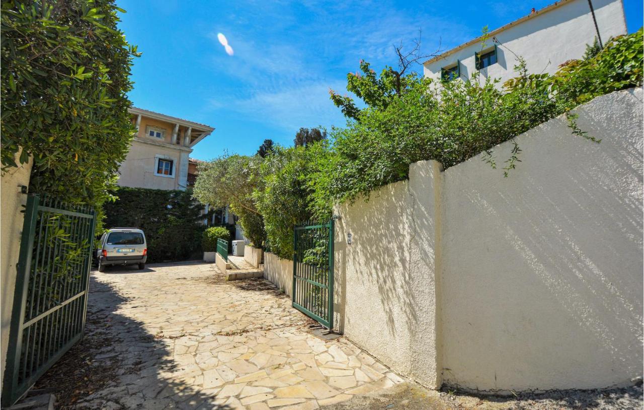 Cozy Home In Sete With Outdoor Swimming Pool Экстерьер фото