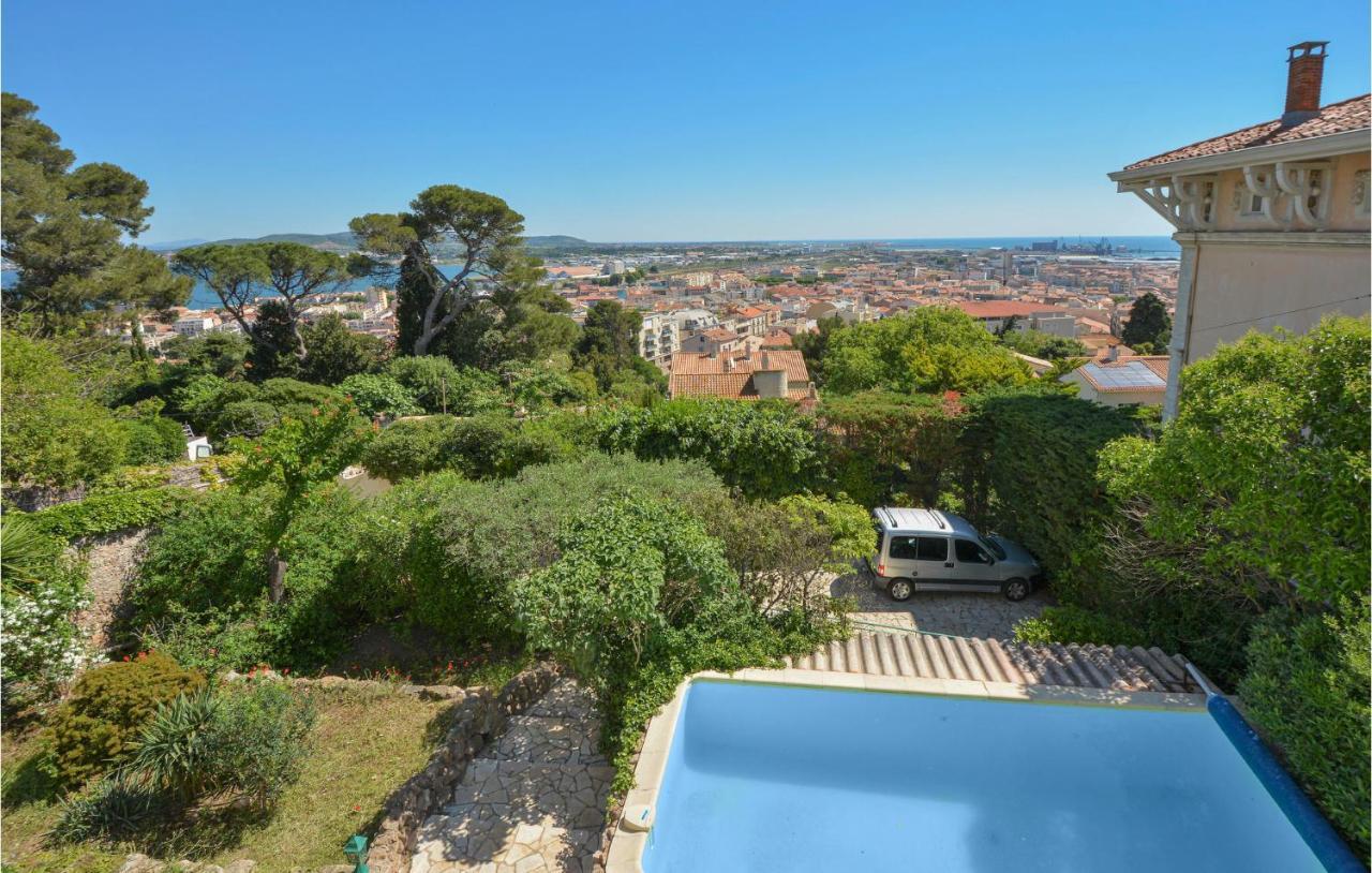 Cozy Home In Sete With Outdoor Swimming Pool Экстерьер фото